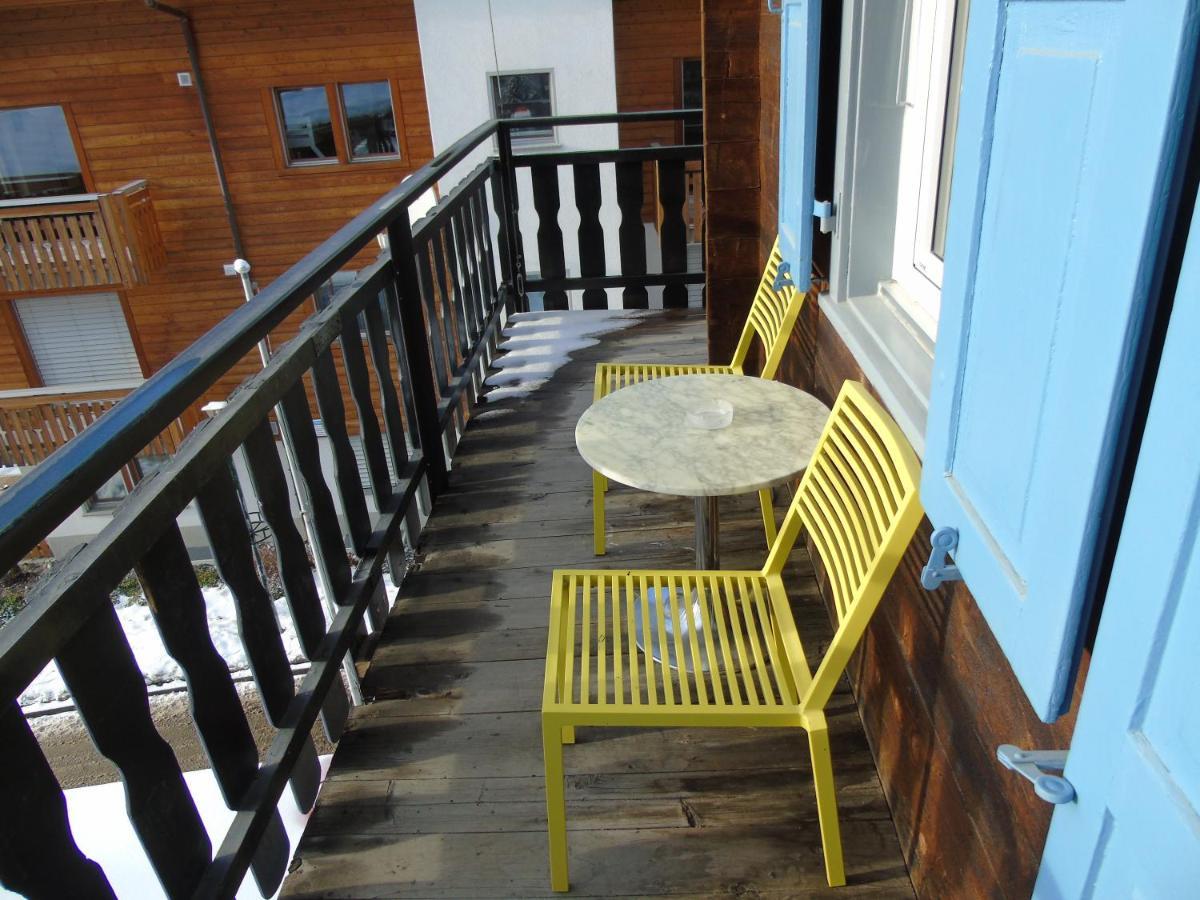 Room's chez BeNi Grächen Exterior foto