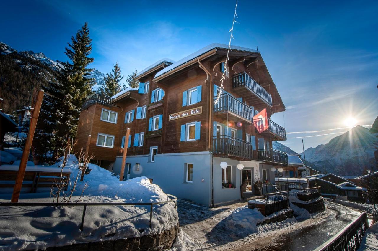 Room's chez BeNi Grächen Exterior foto
